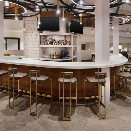 Embassy Suites Tysons Corner Esterno foto
