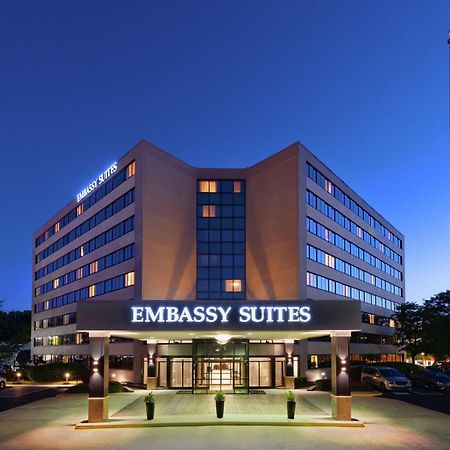 Embassy Suites Tysons Corner Esterno foto