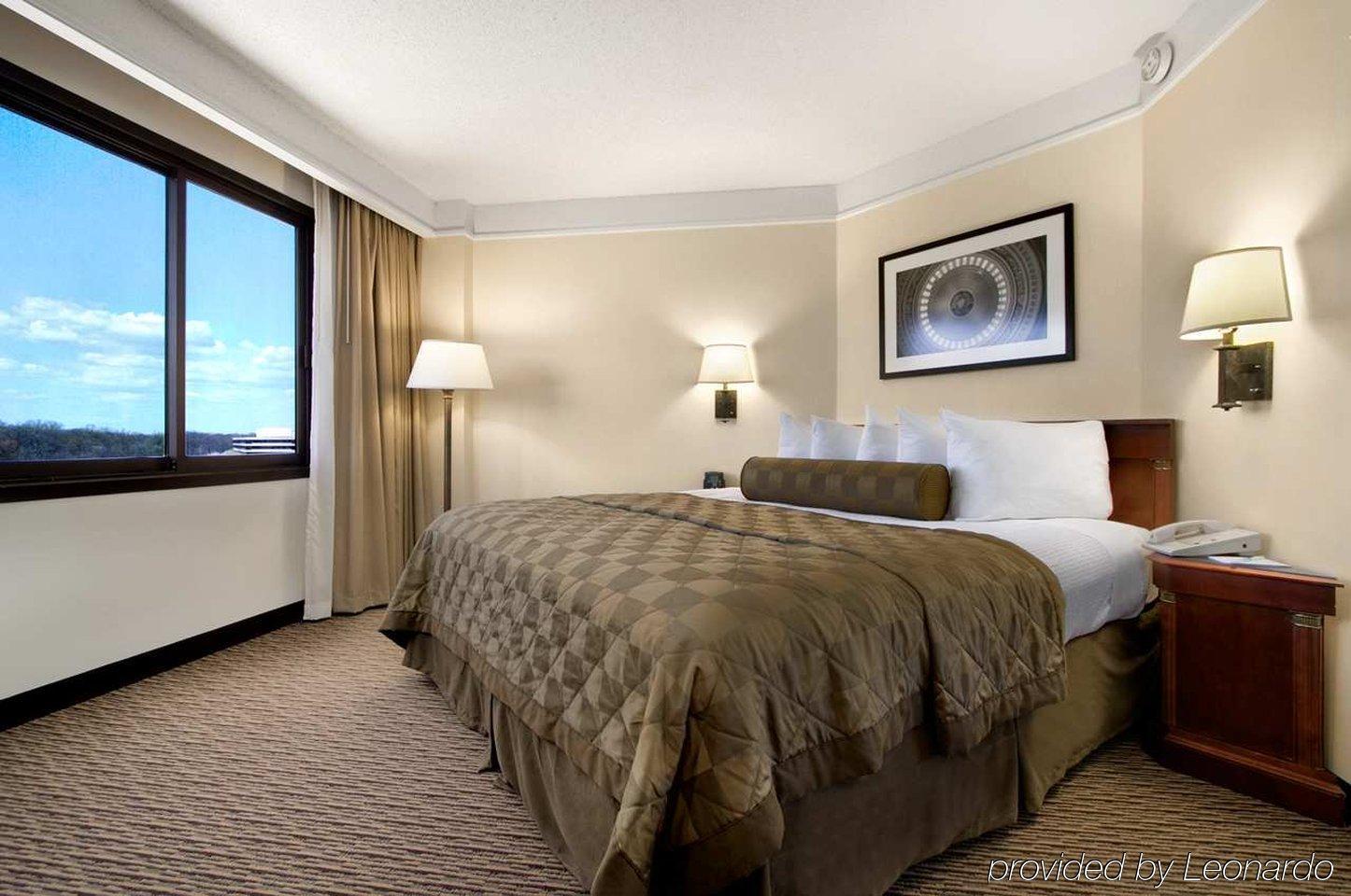 Embassy Suites Tysons Corner Camera foto