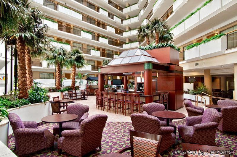 Embassy Suites Tysons Corner Interno foto