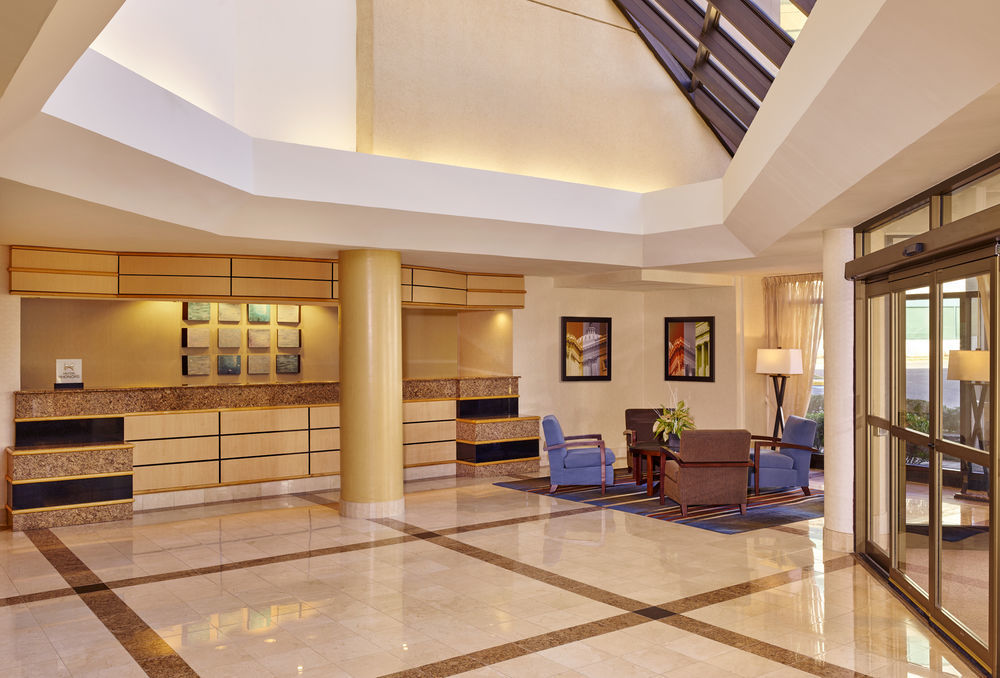 Embassy Suites Tysons Corner Esterno foto